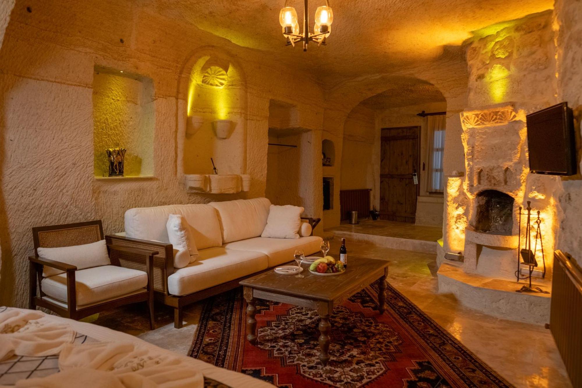 Urgup Evi Cave Hotel Exterior photo